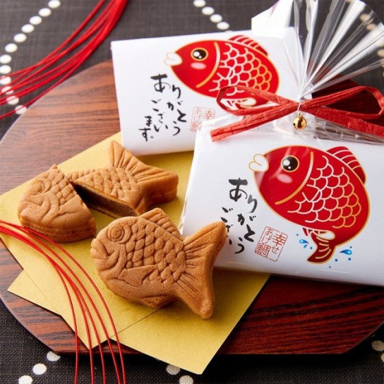 taiyaki manju, taiyaki thank you gift, japanese taiyaki manju, best luxury japanese desserts, luxury Japanese desserts, best Japanese snacks, hard to find japanese dessert, hard to find japanese snacks, hard to find japanese snacks online, axaliving, axaliving toronto, axaliving canada, dessert you can only find in Japan